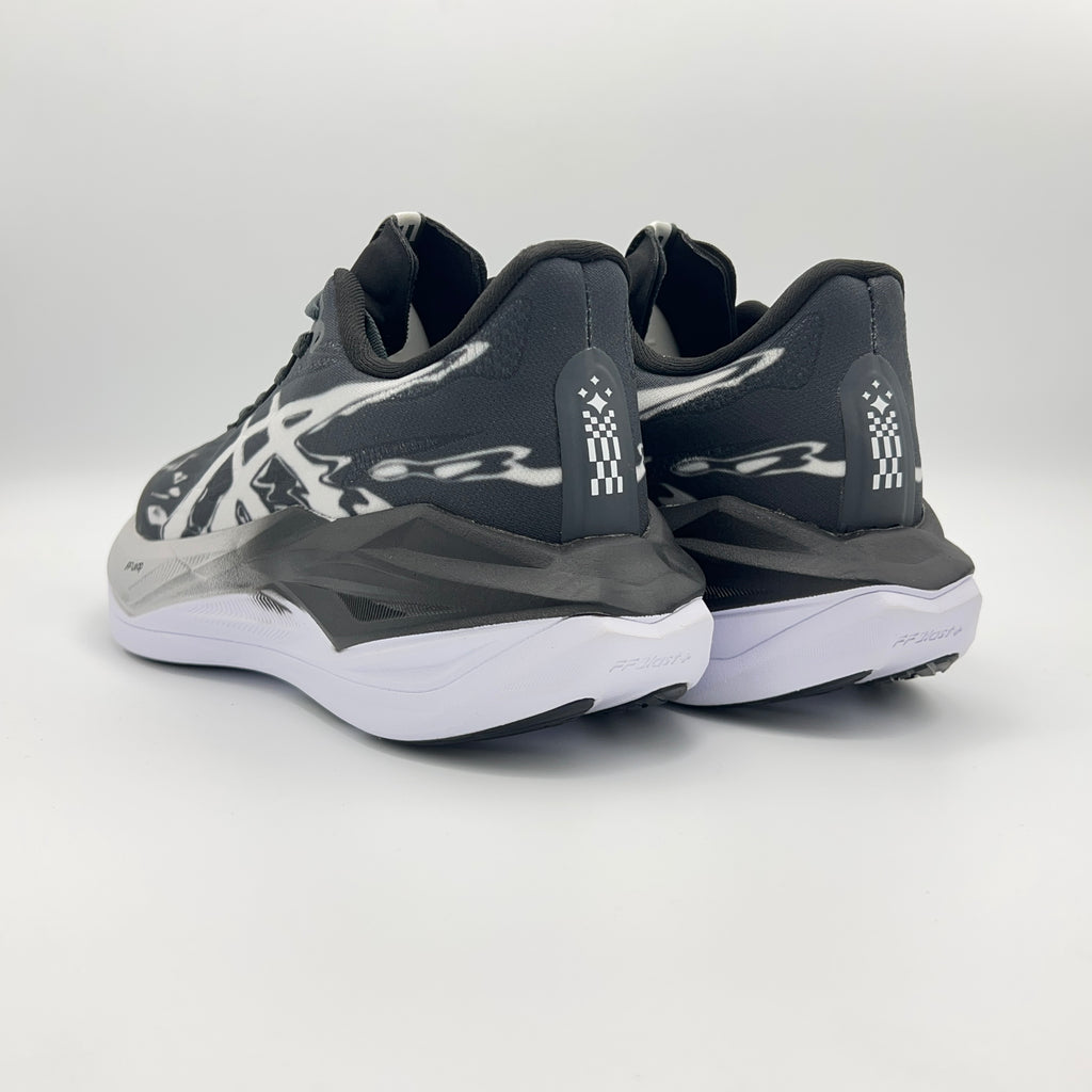 SUPERBLAST 3 - Black/White