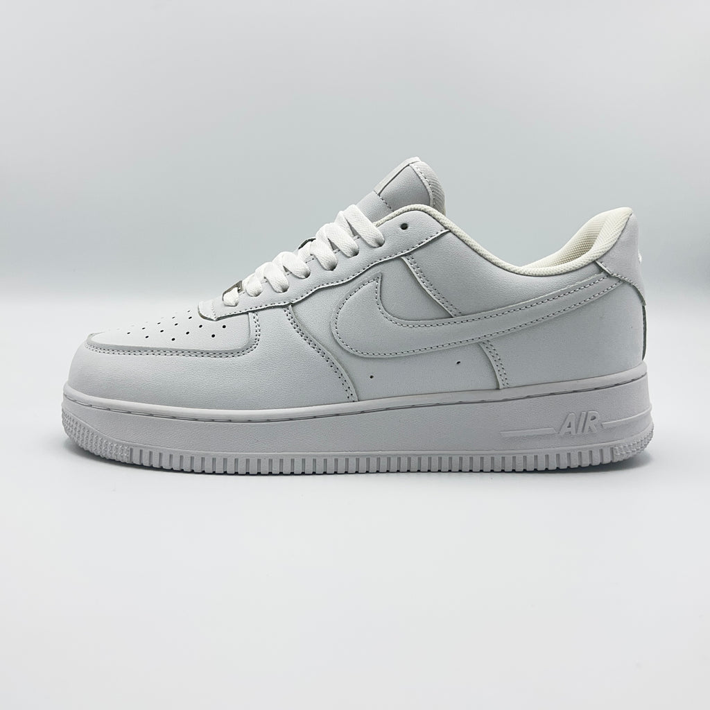 AIRFORCE 1 - Triple White
