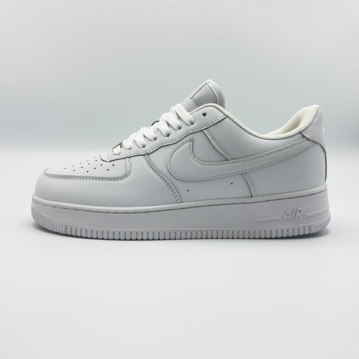 AIRFORCE 1 - Triple White