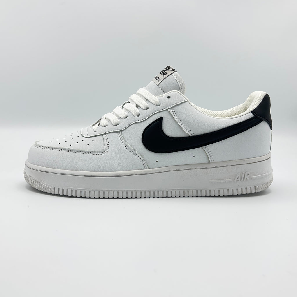 AIRFORCE 1 - White/Black